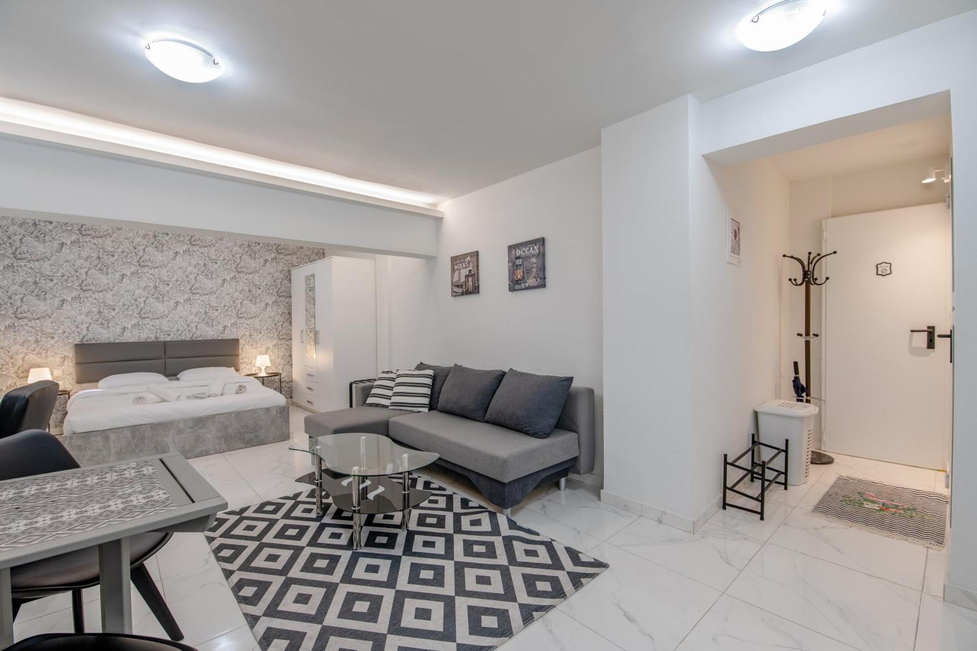 Paleo Faliro Gardenbay Атина Екстериор снимка